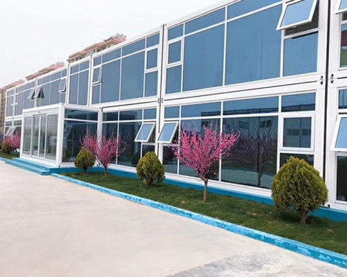 
活动板房要怎么装饰呢？打包箱房的优势有哪些？(图2)