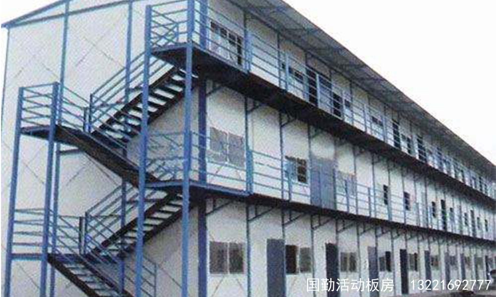 搭建台州防火围挡工地集装箱浙江辉煌活动房搭建直深受新老客户喜爱(图2)