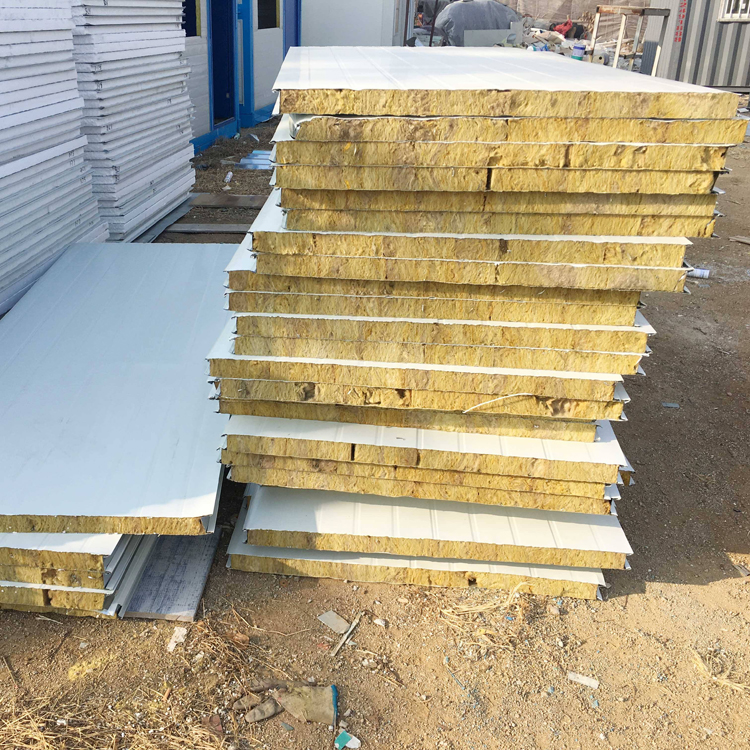 北京彩钢板伟业板有限公司大型的彩钢建筑工程(组图)！
(图3)