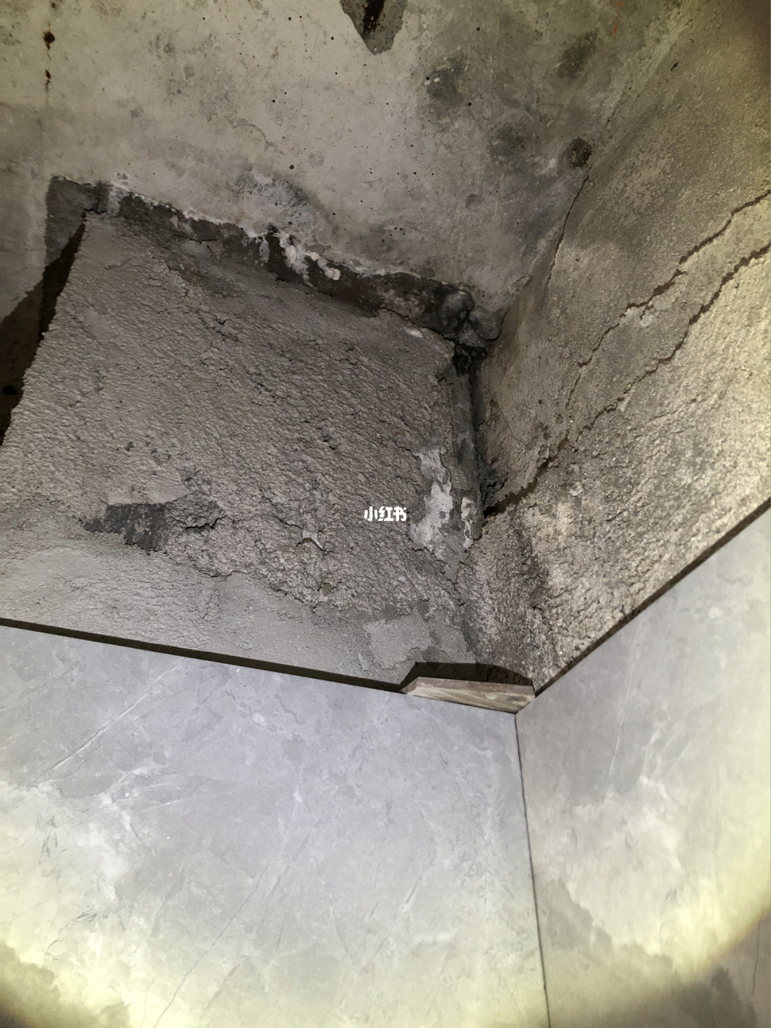 正规防水补漏公司，快速解决室内外漏水渗水等问题！(图2)