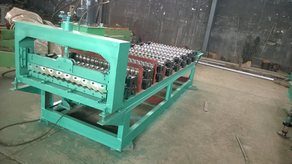 彩钢瓦设备的操作技巧，不可以忽略的一个问题！(图1)