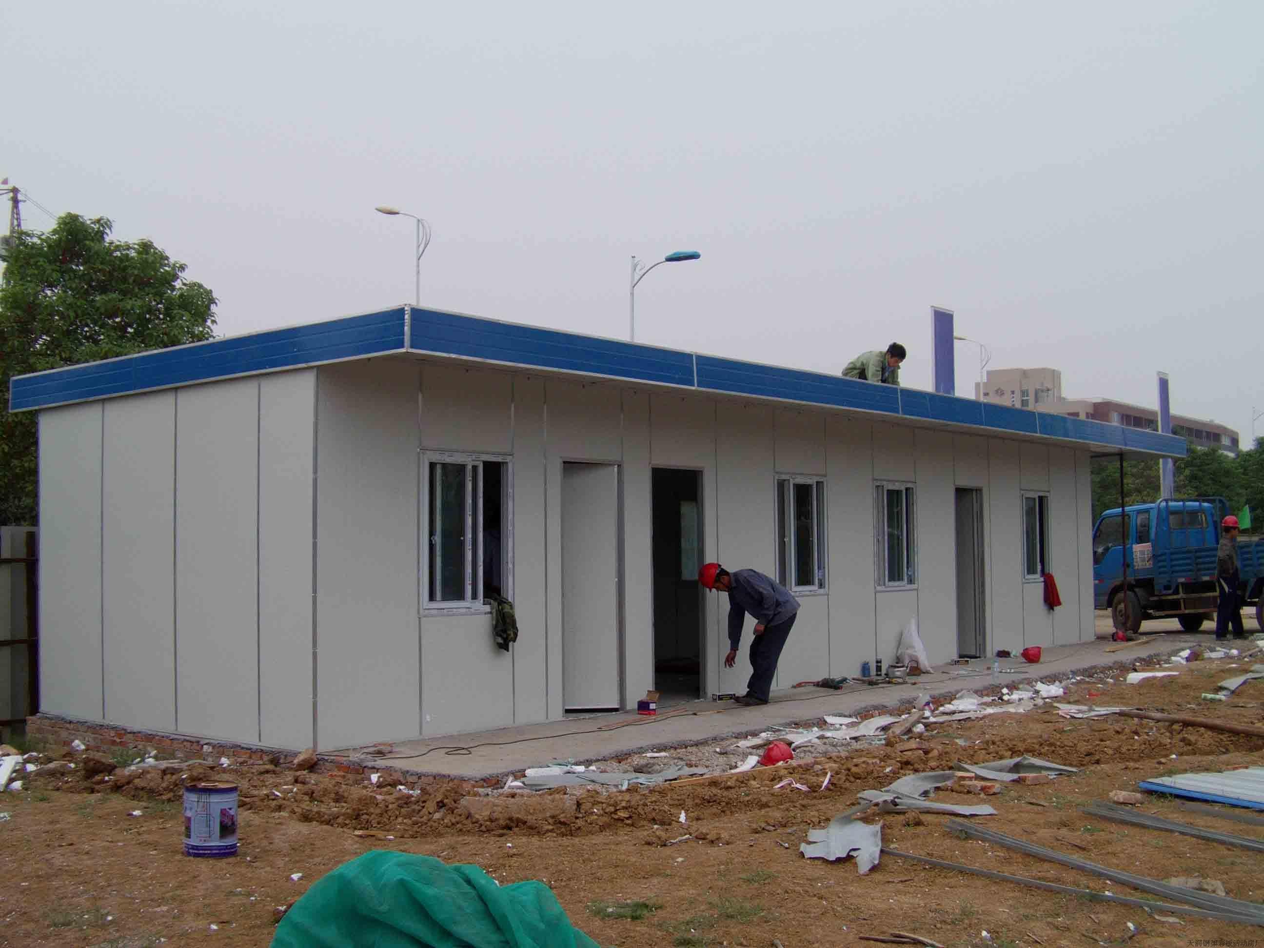 
彩钢活动房板材--彩钢夹芯板板材板材


(图4)