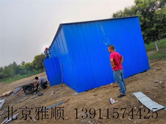 铁皮厂房板房简易棚雨棚锌瓦工程施工以及回收材料；
(图3)