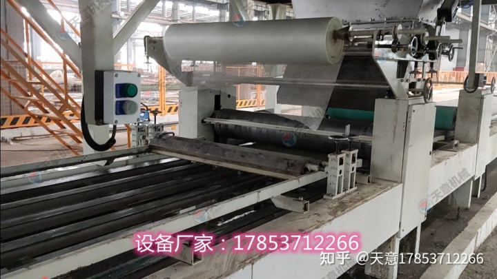 免拆模板是用高标号的水泥、防腐钢格网、纤维物质
(图3)