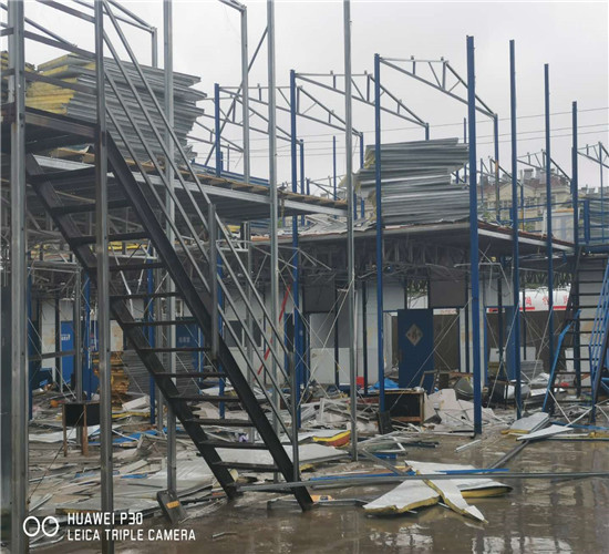 郑州亚胜钢结构工程有限公司加工定制，活动板房使用时需要注意哪些问题(图1)