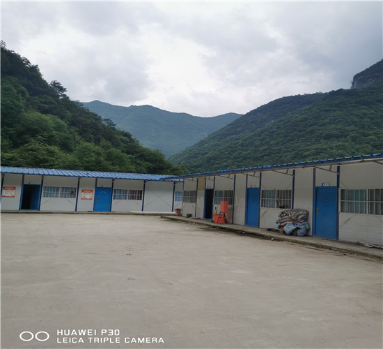 经济实用型房屋，彩板房：你还在为了买不起房子而发愁吗(图3)