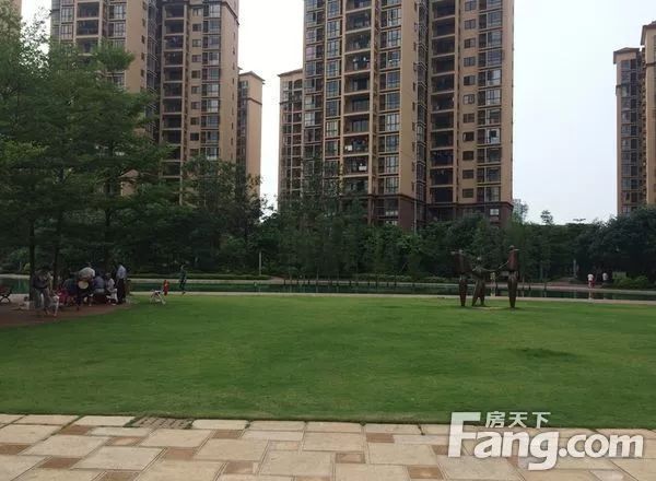 
一下活动板房多少钱一平米这个问题值得拥有！！(图1)