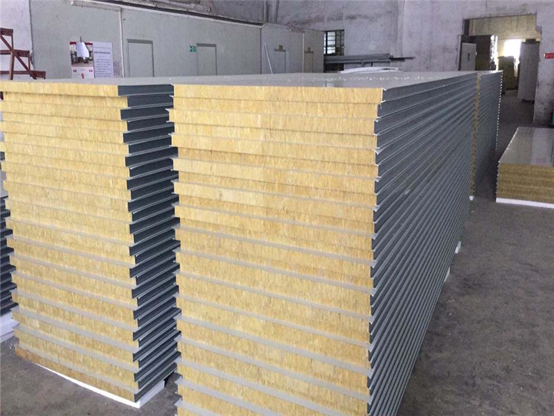 德清康达净化设备有限公司彩钢板使用的比较广泛的有聚夹芯板
(图1)