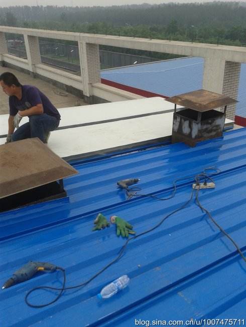 彩钢安装愿与广大客户合作双赢，共创辉煌!
(图2)