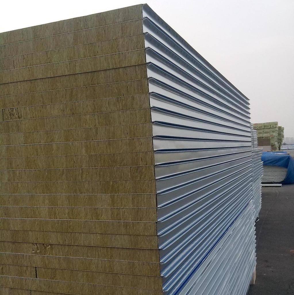 岩棉复合板建筑保温隔热太原龙鼎新彩钢为您介绍(图2)