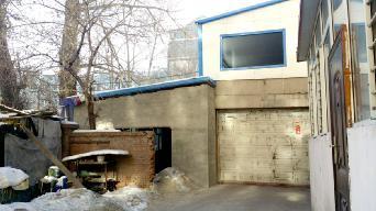 
哈尔滨电车小区3号楼院内加盖房屋接入水电即将投入使用(组图)(图1)