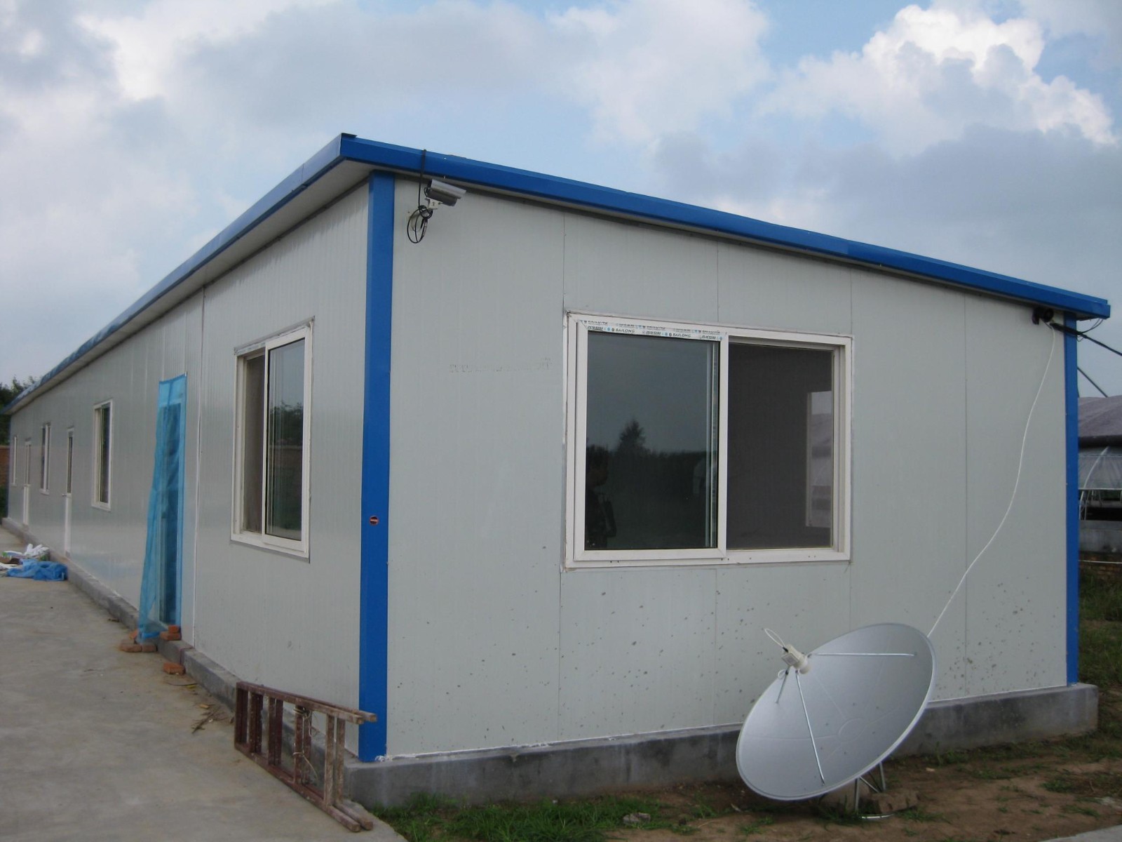 
嘉兴蓝天活动房chang彩钢活动房多少钱一平方彩钢有哪些特点(图2)