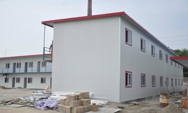 一下彩钢活动板房多少钱一平米，彩钢板房技术要求(图2)