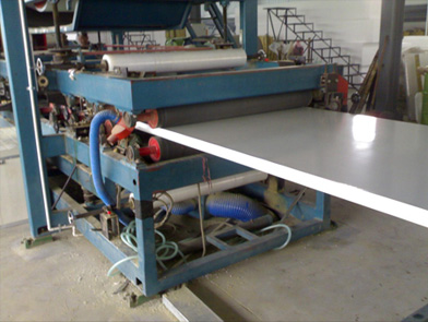 想买彩钢板设备上通合机械面对变化，理性对待，诚意配合(图2)