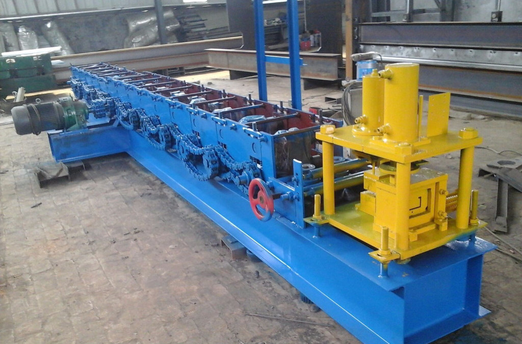 想买彩钢板设备上通合机械面对变化，理性对待，诚意配合(图3)