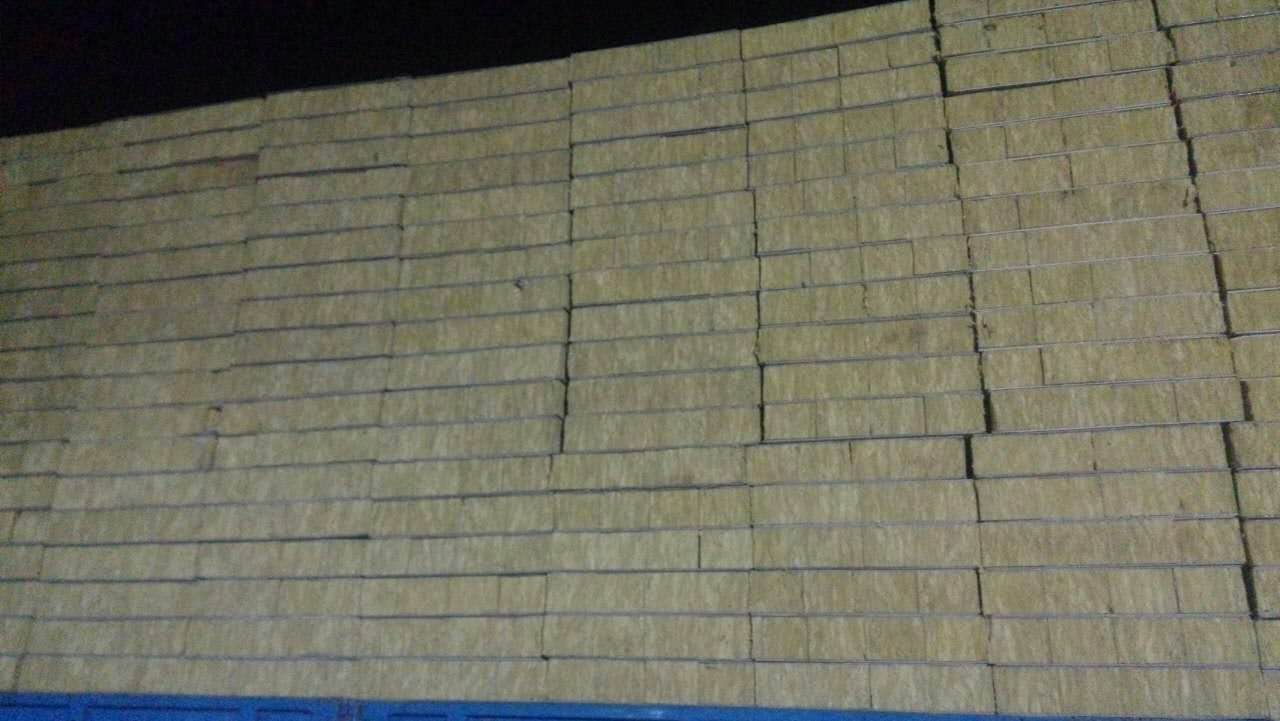 Q3:现场岩棉复合墙板的安装及施工步骤及步骤(图6)