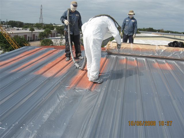 彩钢屋面常见渗漏点分析及解决流程天沟防水处理
(图3)