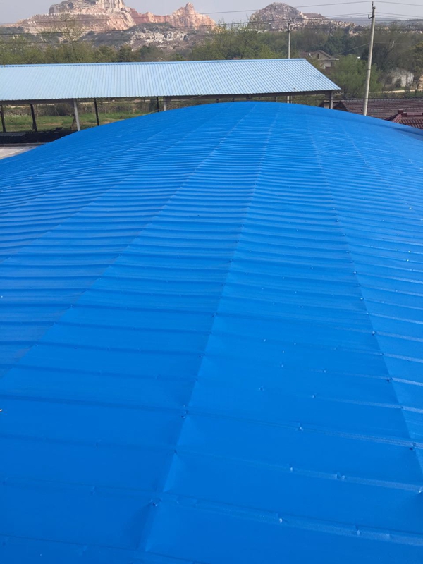 彩钢瓦地亿建设工程有限公司施工的安全注意事项是怎么样的(图2)