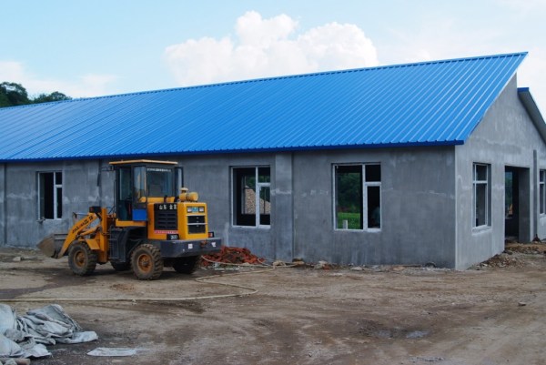 
为什么国家对彩钢建房限定如此严格？看完你就知道了
(图5)