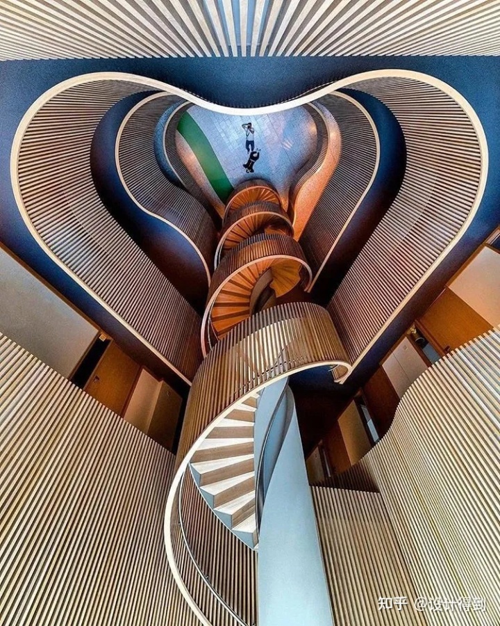 彩钢房设计 近几年提的就是“旋转楼梯”，只能告诉你！(图1)