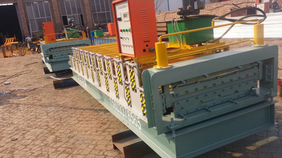 房天下浏览量（5048）彩钢压瓦机价格压瓦机选购(图3)