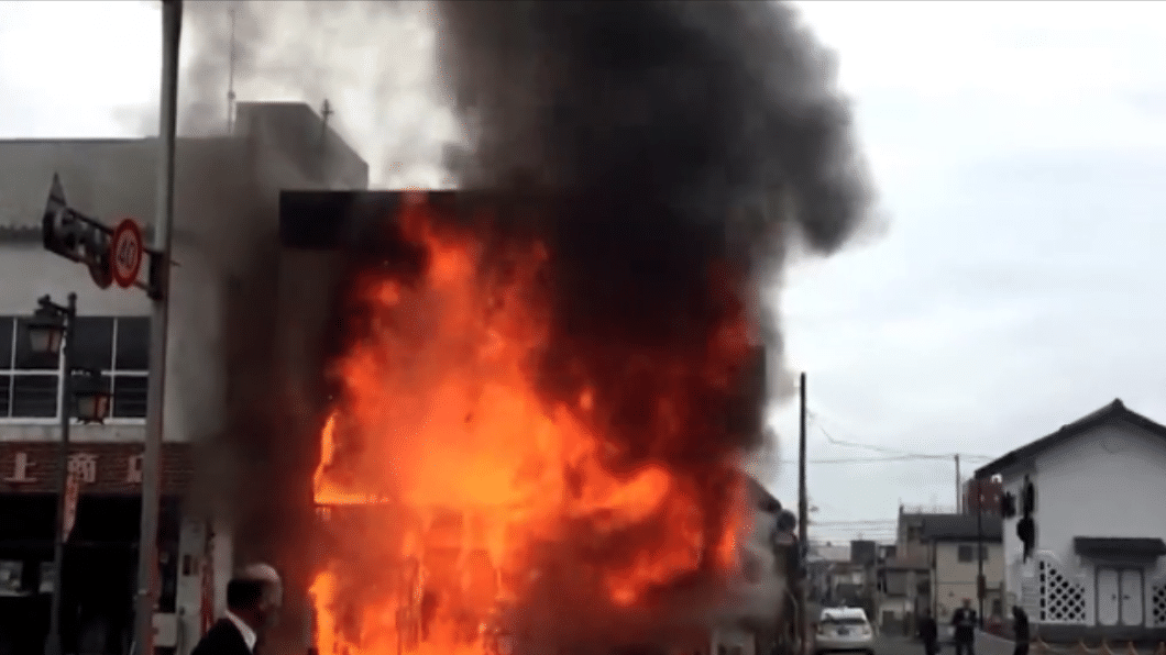 为什么不能使用彩钢瓦盖房呢？到底有什么危害？(图7)