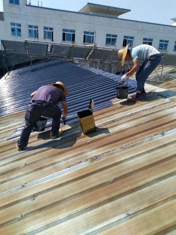 彩钢房顶漏水怎么处理?彩钢瓦屋面漏水的原因及对策(图3)