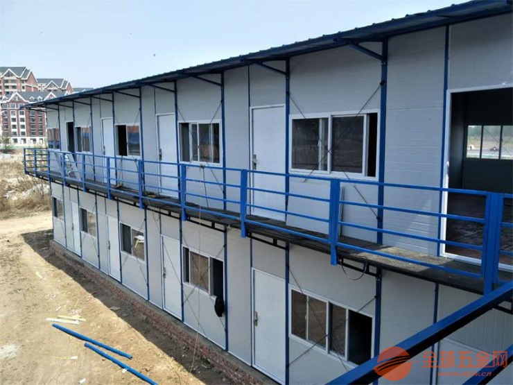 恒业彩钢安装工程(图2)