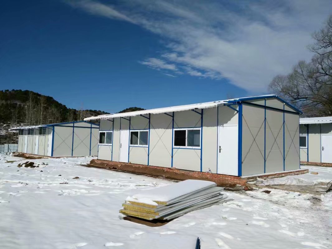 彩钢岩棉复合板的品质特征及品质特点-苏州安嘉(图2)