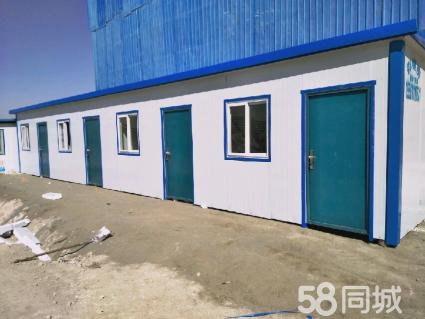 5号楼1单元6楼西户业主房顶上盖彩钢房影响楼房质量安全(图1)