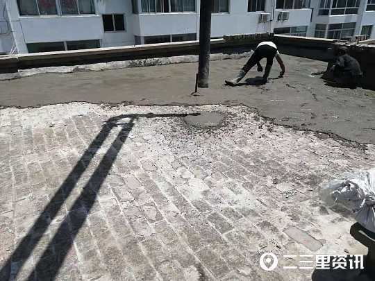 小区楼顶改造将搭建彩钢棚施工方案咋突然变了?(图3)