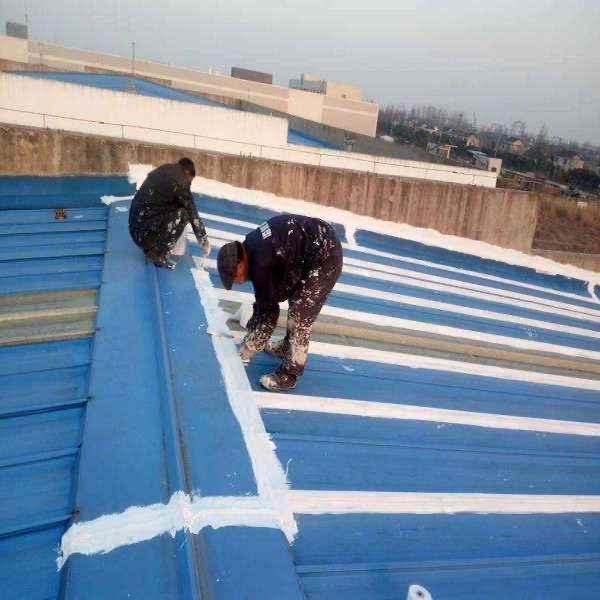 农村盖房子用了房顶不保温，那冬天室内冷飕飕的可真受不了！(图9)