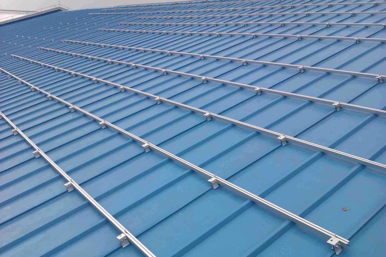 农村盖房子用了房顶不保温，那冬天室内冷飕飕的可真受不了！(图4)