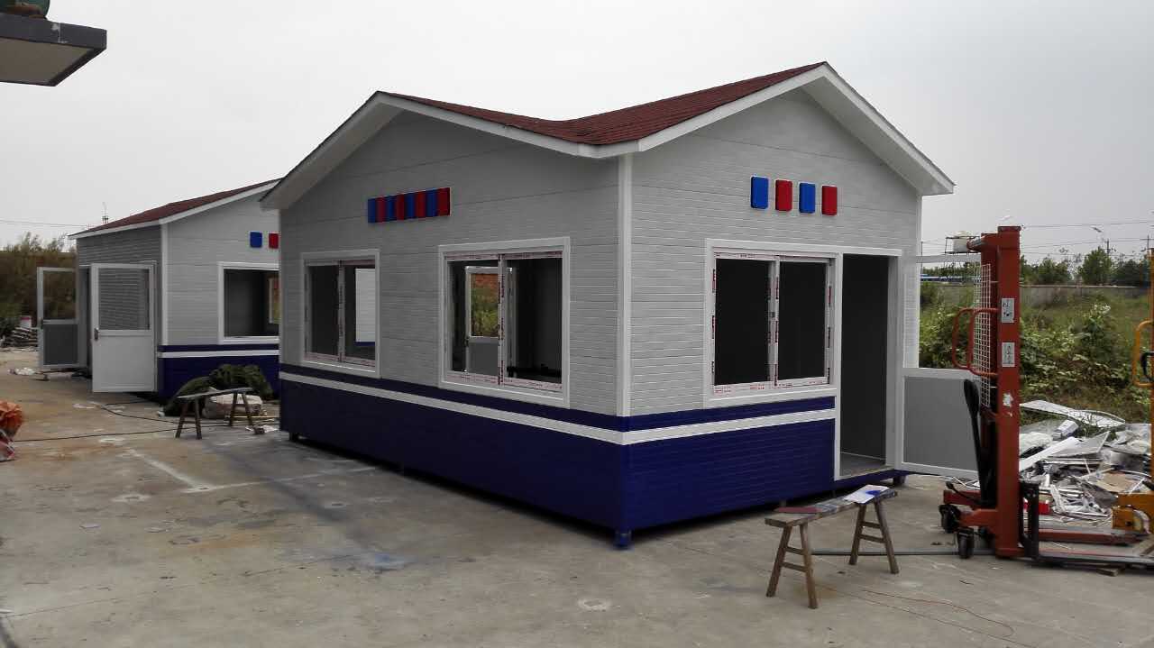 我国基建速度之快能快速建造这种灾区临时房屋的秘诀(图2)