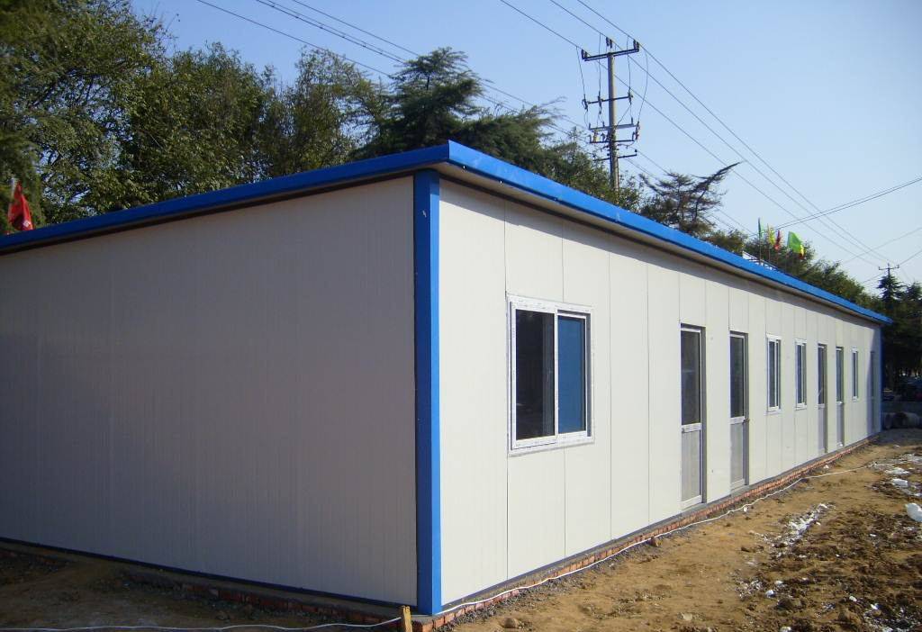 我国基建速度之快能快速建造这种灾区临时房屋的秘诀(图4)