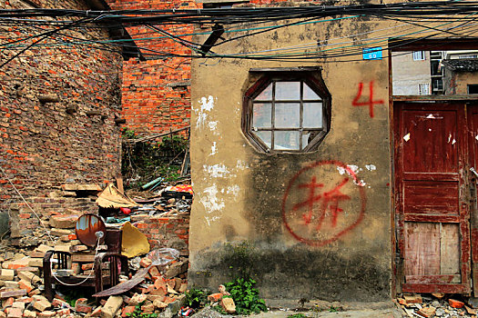 房山区彩钢房制作 一晃眼行动疏解了多少人口，背后有一系列问题首先需要回答(图11)