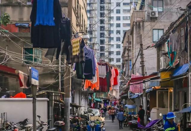 房山区彩钢房制作 一晃眼行动疏解了多少人口，背后有一系列问题首先需要回答(图15)