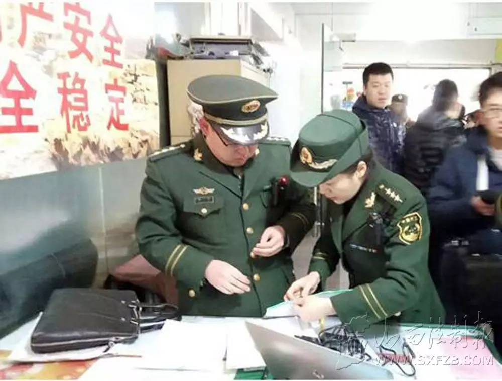 太原彩钢房 太原小商品批发市场将迎来人流、客流高峰期(图2)