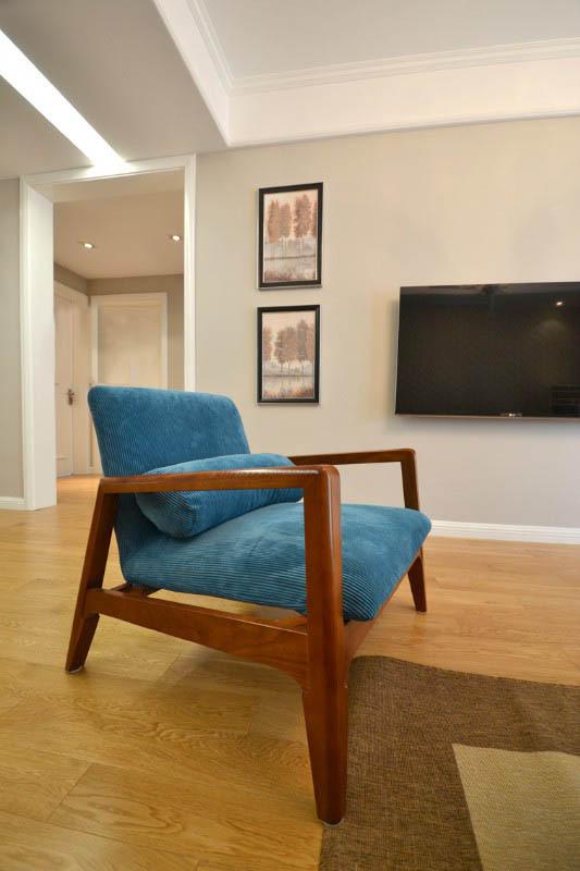 实木板与复合板两种板材拿出来做一个的优点和缺点(图5)