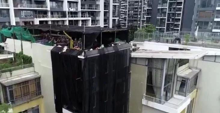 深圳“豪宅”杨先生过完年回深圳，邻居还用将楼房掩盖(图1)