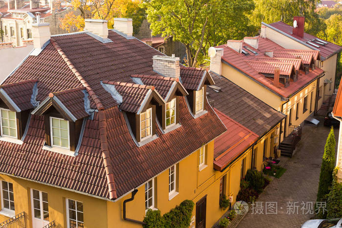 小区内楼顶违建“成风”业主集体“长了个儿”(图3)