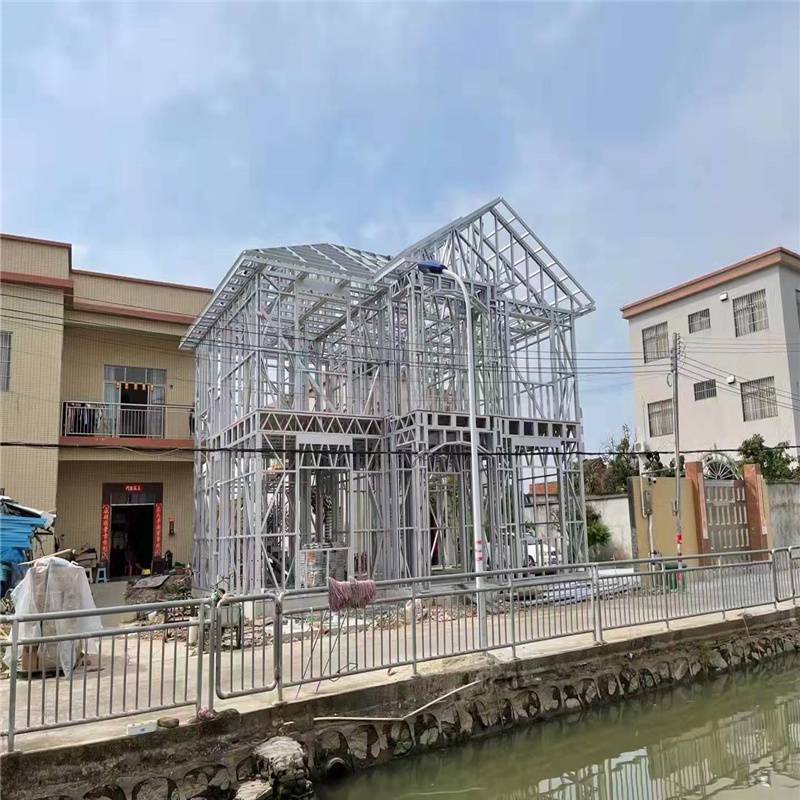 存在安全隐患绿色市场彩钢房被拆除彩钢房甘菊萍摄萍摄(图5)