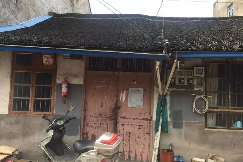 广西一房产中介13平方米打出22万元卖了!!(图6)