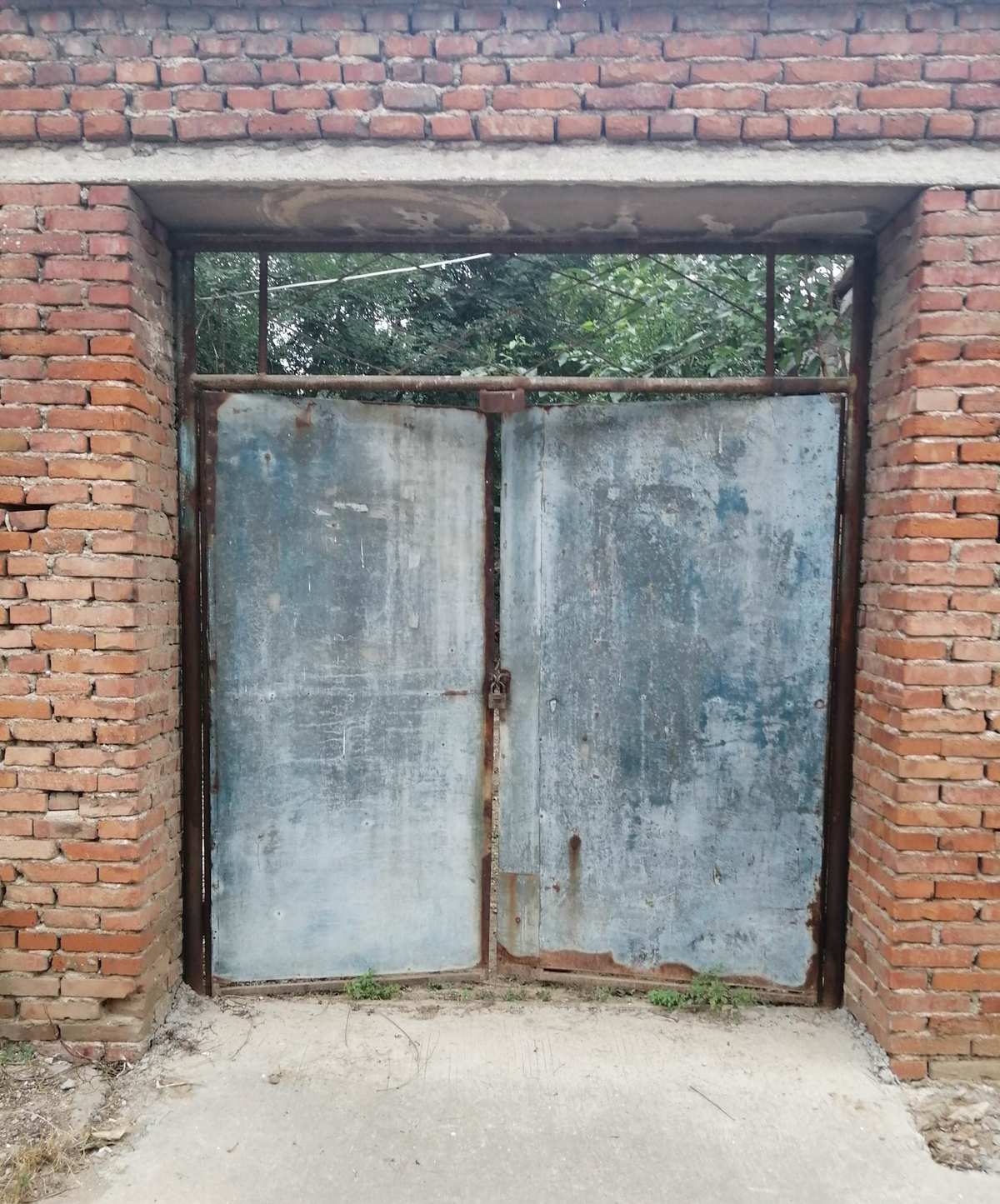 广西一房产中介13平方米打出22万元卖了!!(图7)