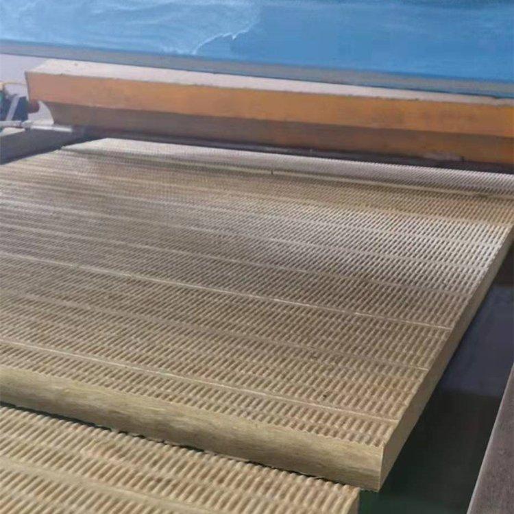 岩棉板,岩棉管橡塑板泡沫玻璃等各种保温材料(图1)