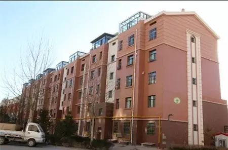 祥云豪宸小区楼顶私搭彩钢房执法部门告诉你(图4)