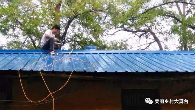 为什么现在农村盖房子常用彩钢？曾经的瓦为何不用了？(图5)