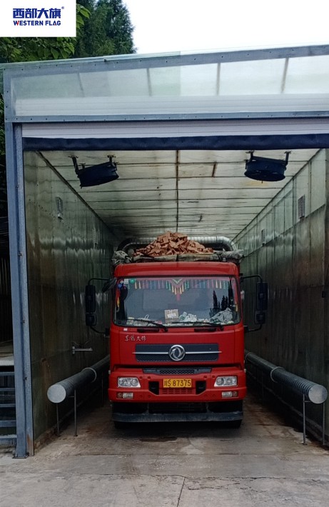 榆林一奶牛场彩钢房草料仓库着火消防紧急救援(图5)