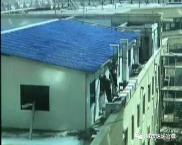 吉林环球凯旋公馆二楼楼顶建彩钢房火爆招商要开烧烤大排档(图1)