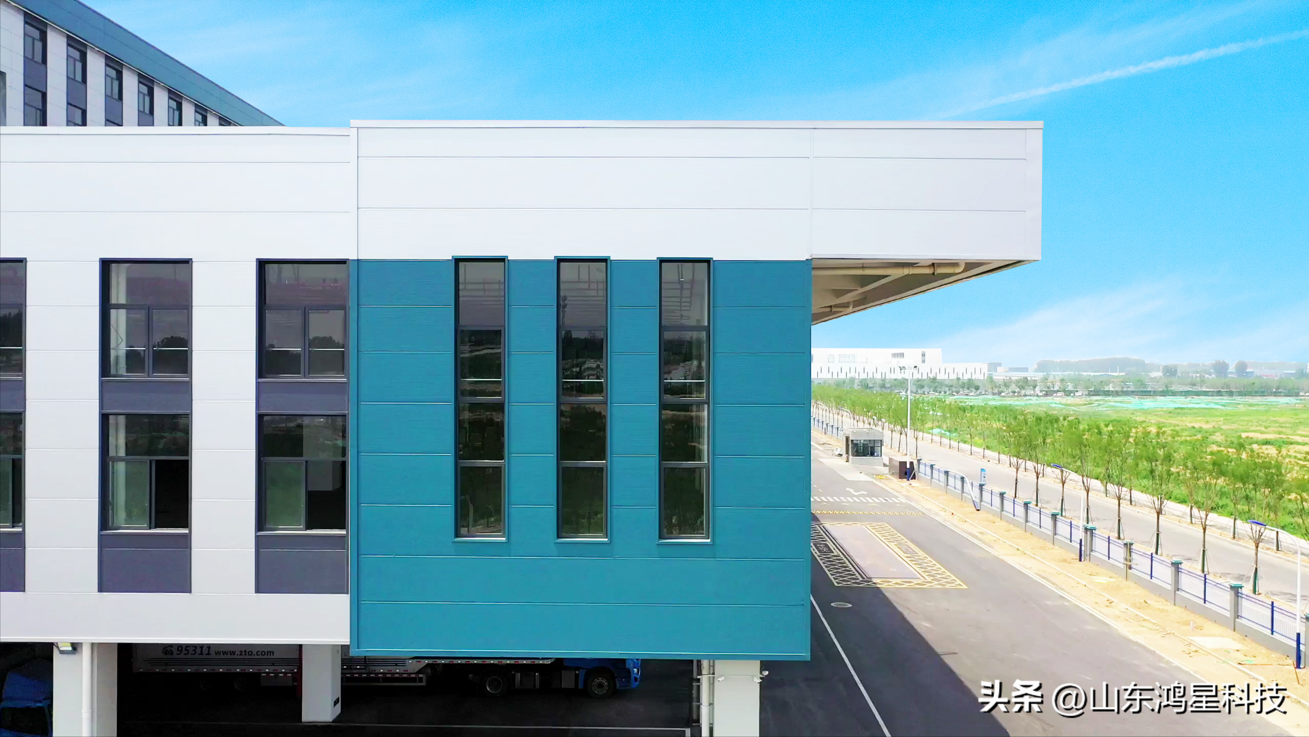 岩棉彩钢夹芯板的产品特点及注意事项！！(图9)